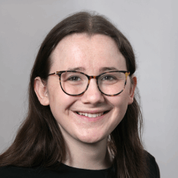 Portrait of Dr. Jennifer LaPalme