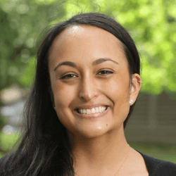 Portrait of Dr. Sara Ragi